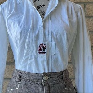 Vintage 100%Cotton Cottagecore  embroidered white Puff sleeve shirt